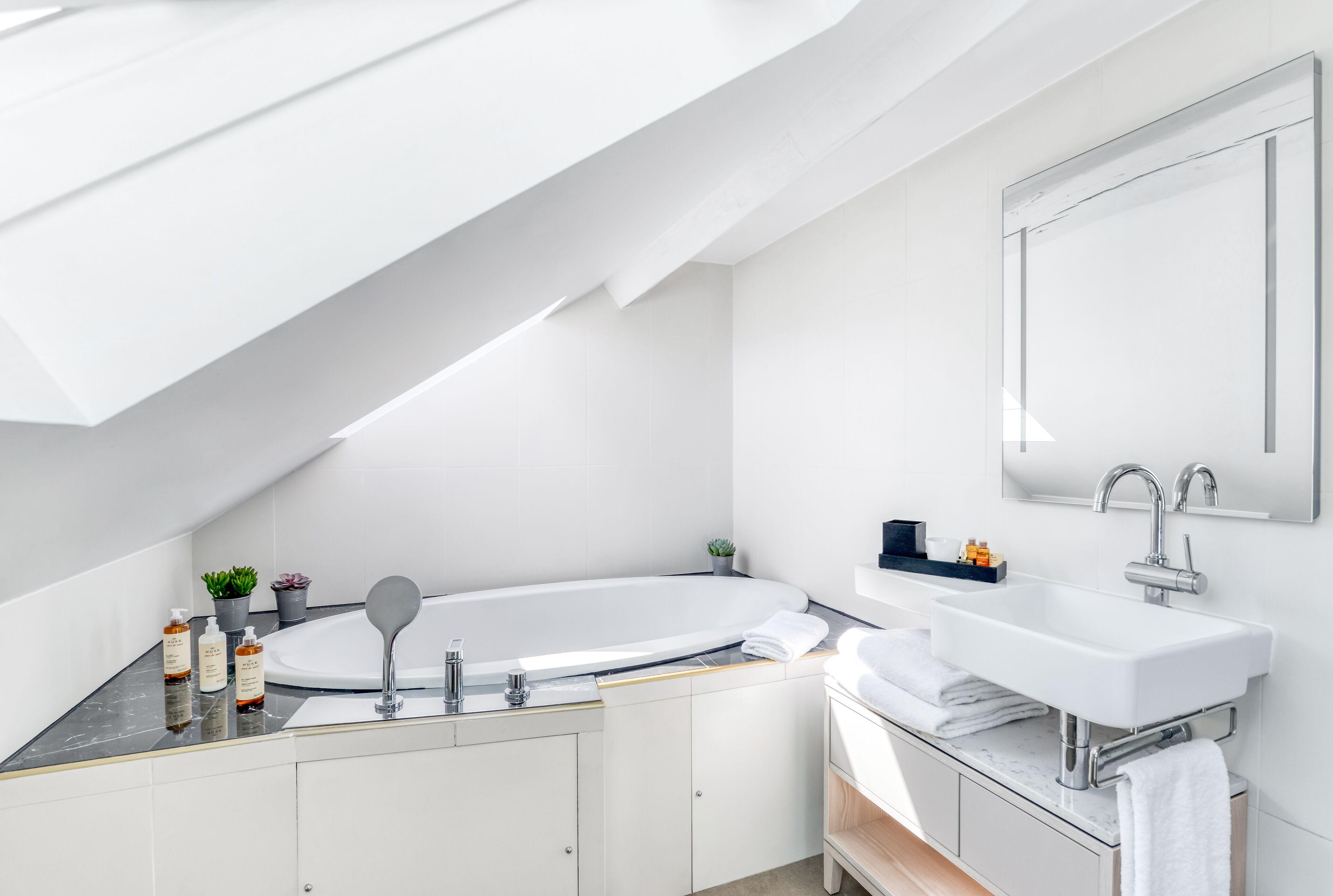 Opéra Opal 4* Parigi